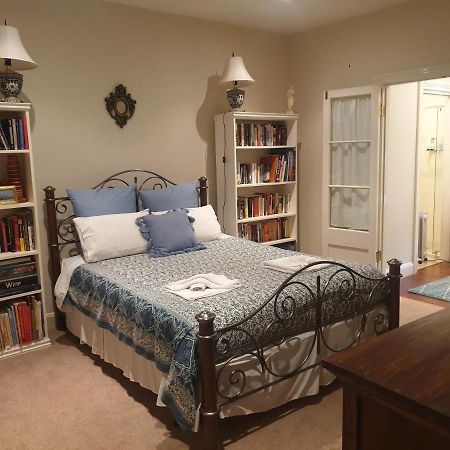 Plynlimmon-1860 Heritage Cottage Or Double Room With Orchard View Kurrajong Exterior photo